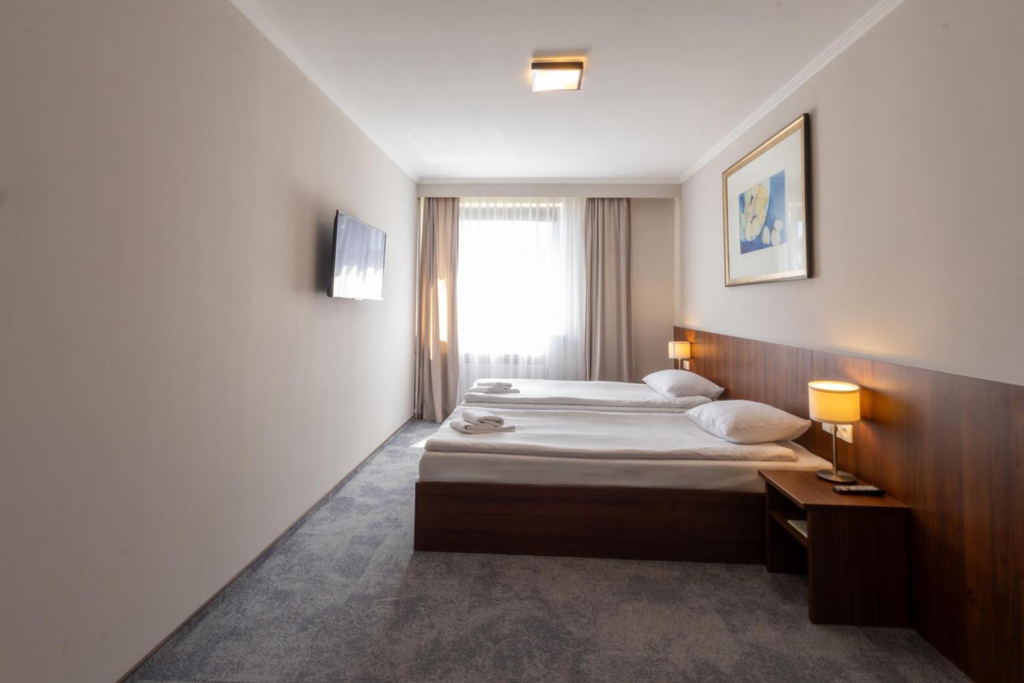 Hit Apartments Varsovia Exterior foto